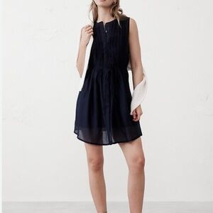 Elegant Navy Sleeveless Dress